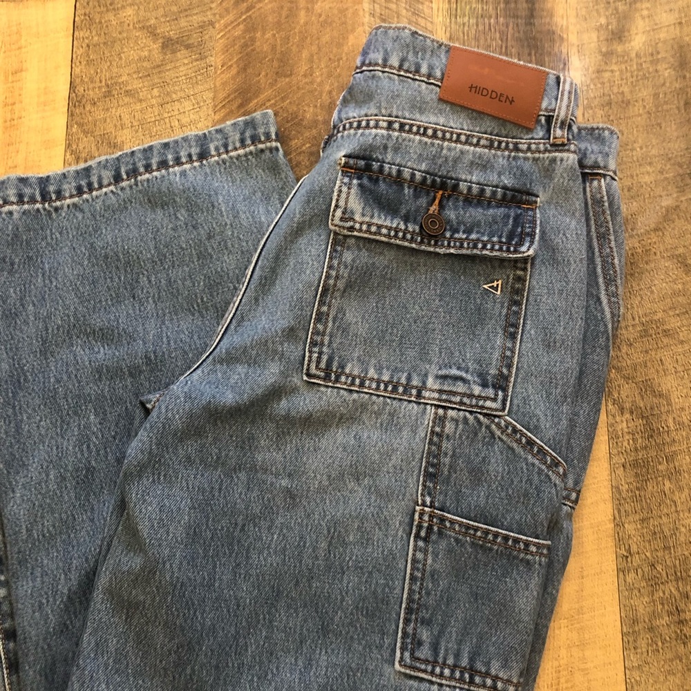 🦋Hidden Jeans🦋